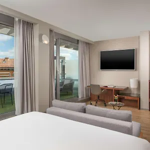 **** Hotel Nh De La Gare Itália