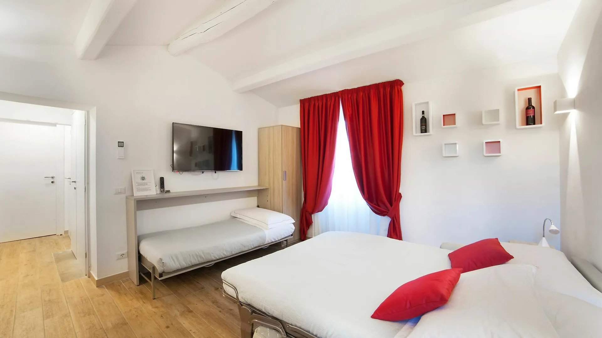Apollo Guest House Florence