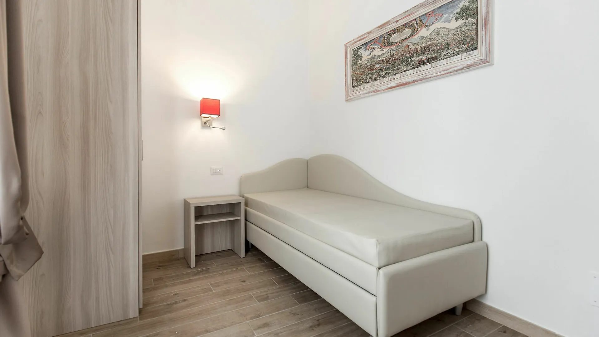 Apollo Guest House Florencie